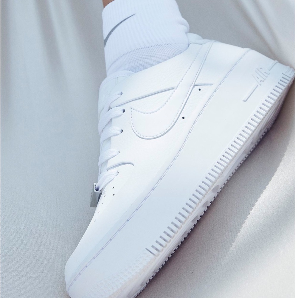 Air Force 1 Low Sage